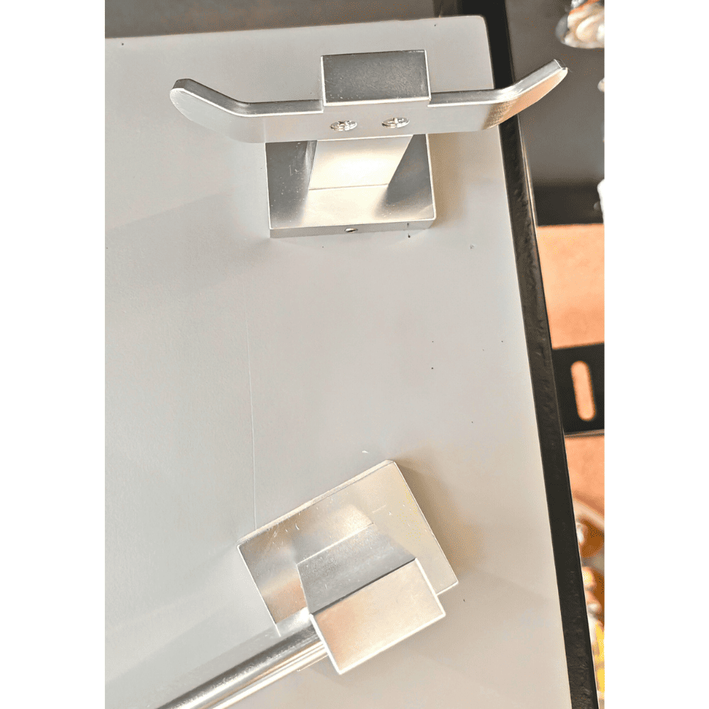 طقم اكسسوارات 6 قطع كروم مطفي 8900Y-6 (3) طقم اكسسوارات 6 قطع كروم مطفي بيت العز للادوات الصحيه الكويت