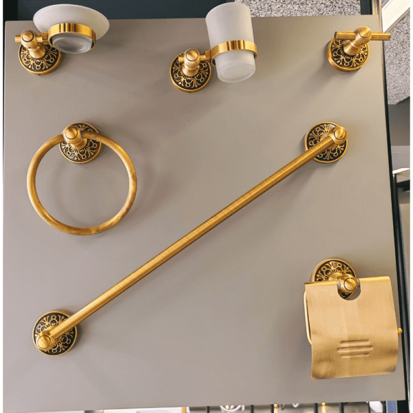 طقم اكسسوارات حمام 6 قطع ذهبي مزخرف فندقي فاخر X0001GM