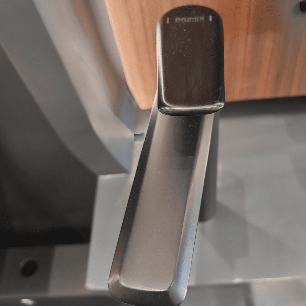 خلاط مغسلة مرتفع أسود مطفي – ماركة BRIMIX 1-0061X-1 (6) خلاط مغسلة مرتفع أسود مطفي – ماركة BRIMIX