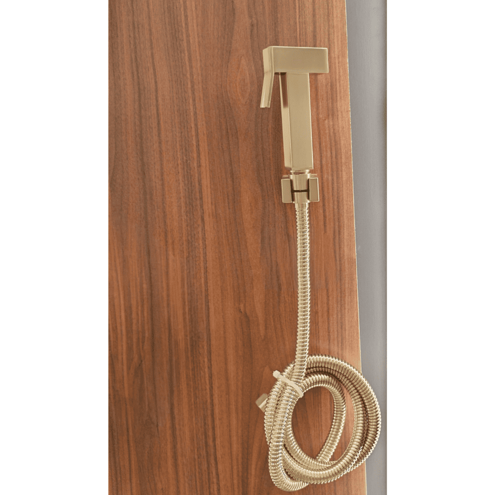 شطافة مربعة بلون ذهبي مطفي 1120LK (1) شطافة مربعة بلون ذهبي مطفي