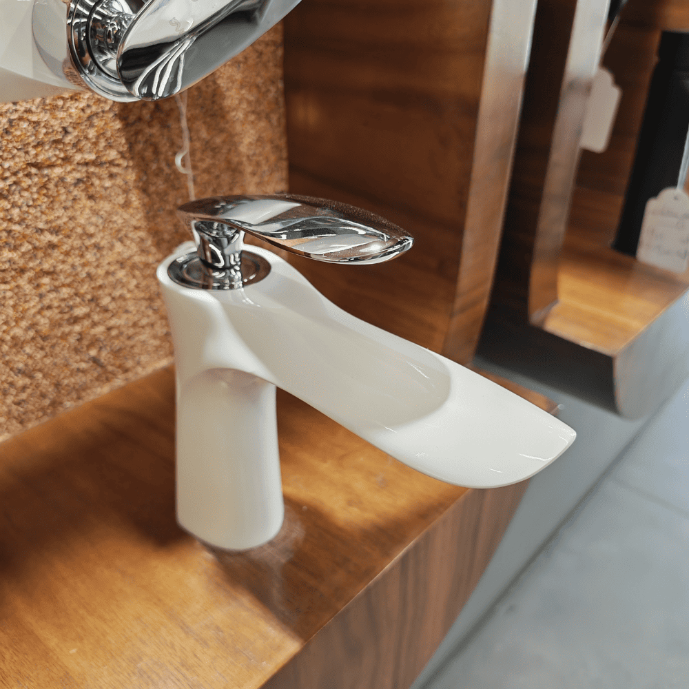 طقم خلاطات أبيض فاخر 1F016000 (16) طقم خلاطات أبيض فاخر