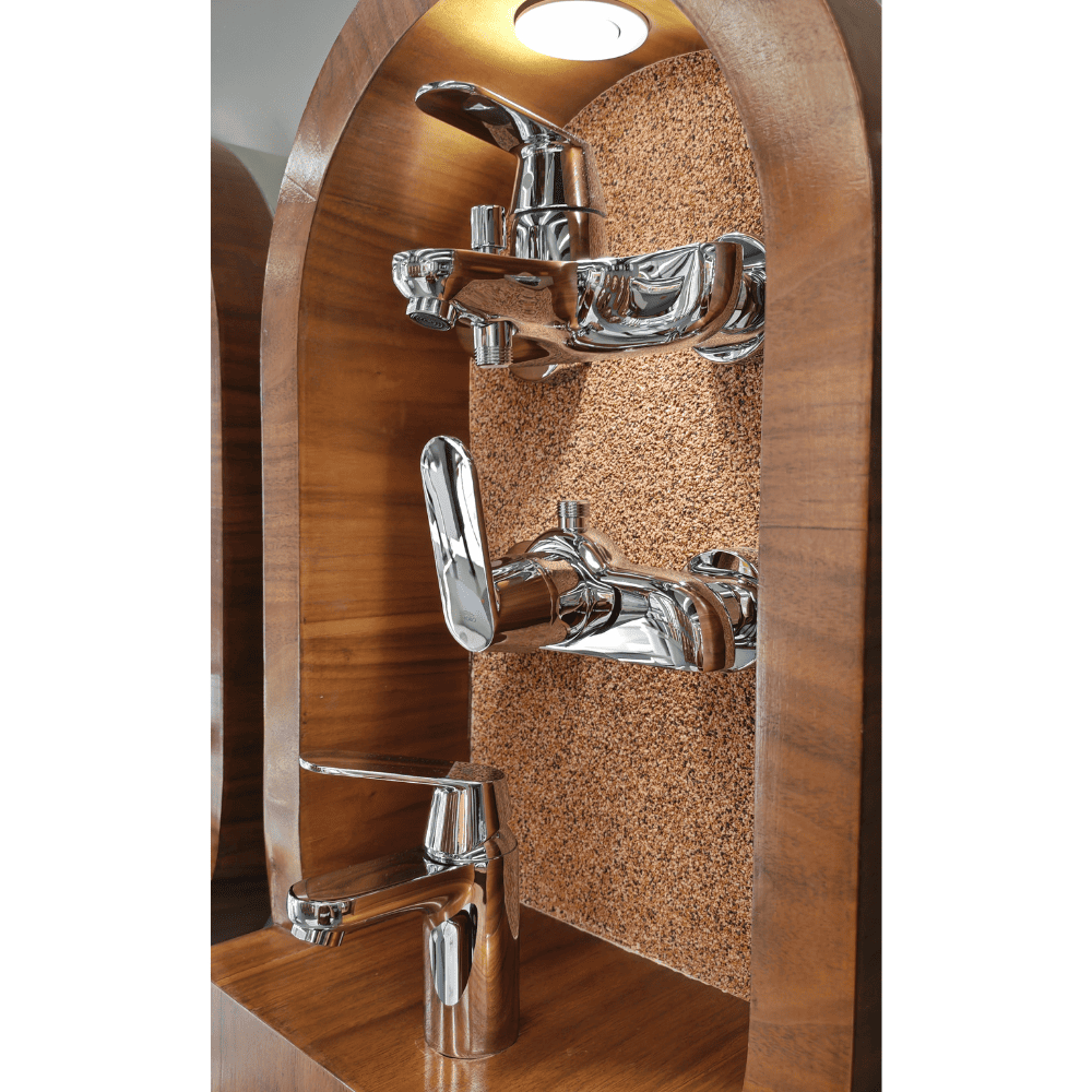 طقم خلاطات حمام كروم لامع GROHE تايلاندي 32831000 (4) طقم خلاطات حمام كروم لامع GROHE تايلاندي