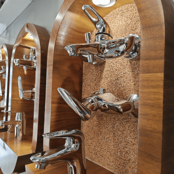 طقم خلاطات كروم لامع ماركة GROHE تايلاندي