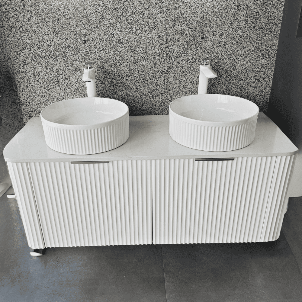 مغسلة حمام أبيض مزدوجة بحوضين مع كبد داخلي – SC42 (16) مغسلة حمام أبيض بحوضين مع كبد 120-150 سم